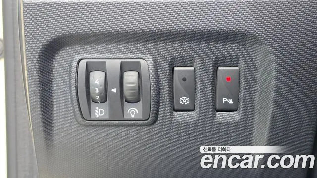 Renault-KoreaSamsung Captur 2015 thumb 12