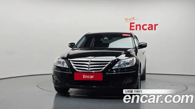 Hyundai Genesis 2011 thumb 2