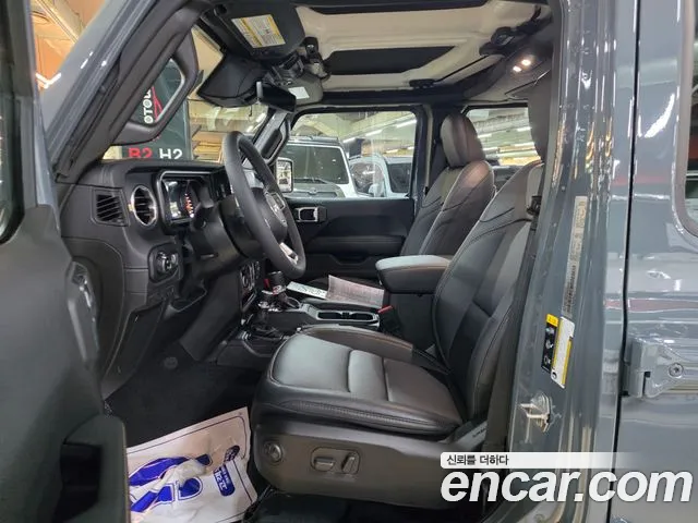 Jeep Wrangler 2026 thumb 8