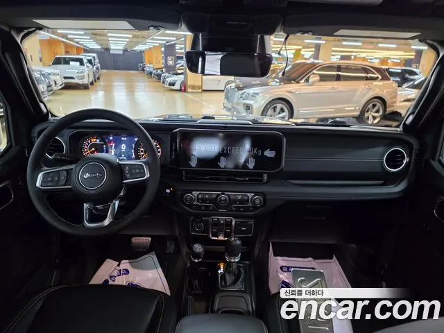 Jeep Wrangler 2026 thumb 9