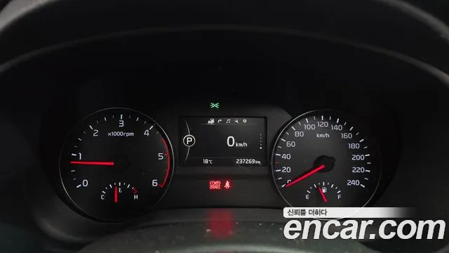 Kia Sportage 2015 thumb 8