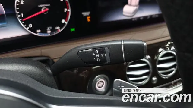 Mercedes-Benz S-Класс 2019 thumb 9