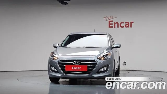 Hyundai i30 2015 thumb 2