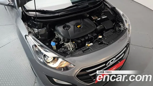 Hyundai i30 2015 thumb 5