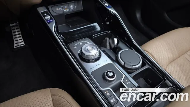 Kia Sorento 2023 thumb 9