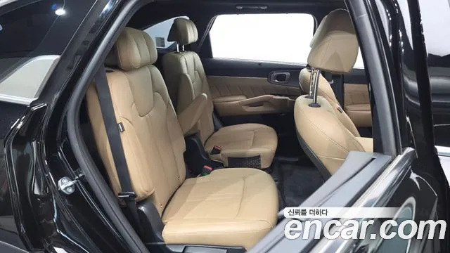 Kia Sorento 2023 thumb 11