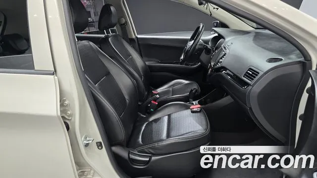 Kia Morning 2015 thumb 11