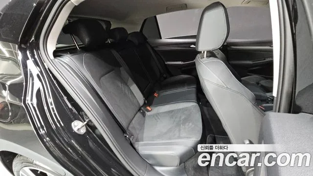 Volkswagen Golf Sportsvan 2025 thumb 11