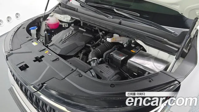 Kia Carnival 2023 thumb 6
