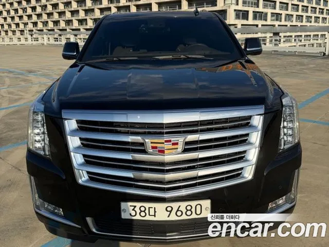 Cadillac Escalade 2018 thumb 11