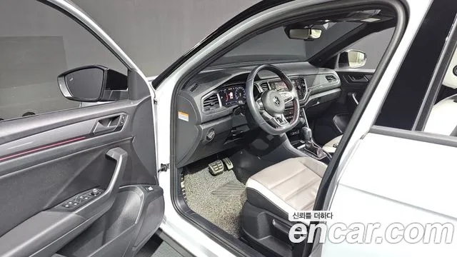Volkswagen T-Roc 2021 thumb 10