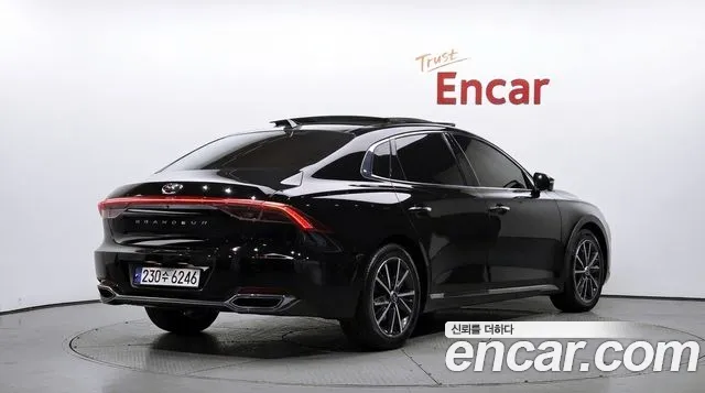 Hyundai Grandeur 2022 thumb 2