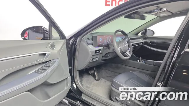 Hyundai Sonata 2025 thumb 9
