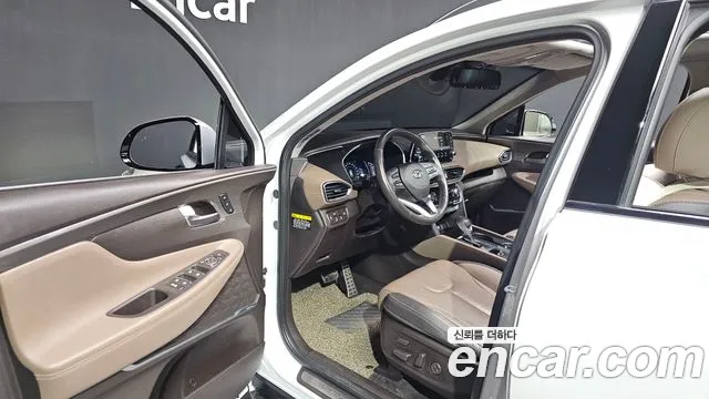 Hyundai Santa Fe 2018 thumb 10