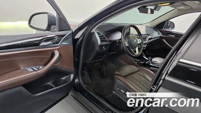 BMW X4 2022 thumb 10