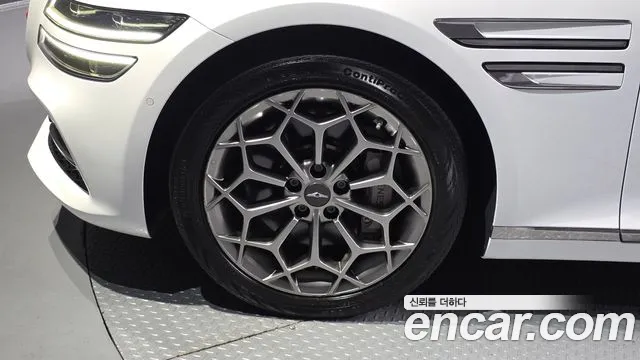 Genesis G80 2023 thumb 5
