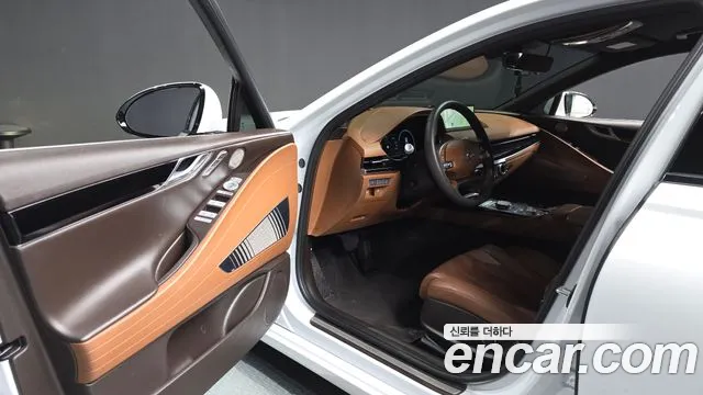 Genesis G80 2023 thumb 10