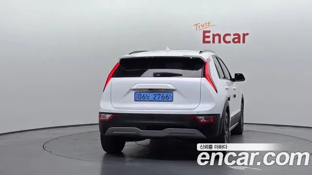 Kia Niro 2022 thumb 3