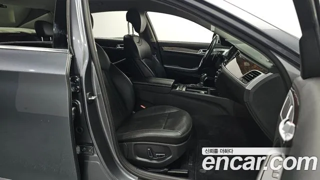 Hyundai Genesis 2014 thumb 10