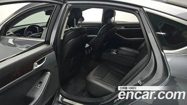 Hyundai Genesis 2014 thumb 12