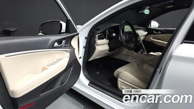 Genesis G70 2023 thumb 10