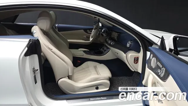 Mercedes-Benz E-Класс 2023 thumb 11