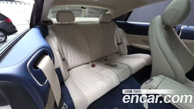 Mercedes-Benz E-Класс 2023 thumb 12