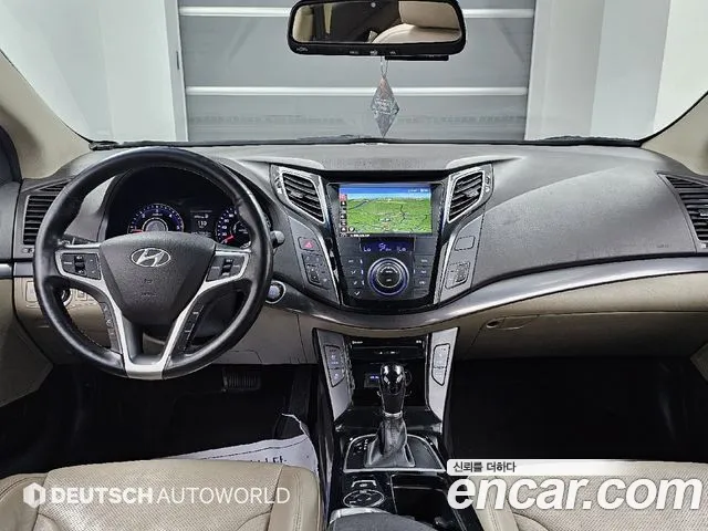 Hyundai i40 2013 thumb 7