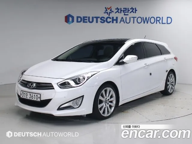 Hyundai i40 2013 thumb 11
