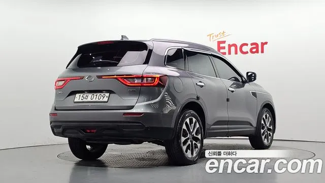 Renault-KoreaSamsung Koleos 2016 thumb 2