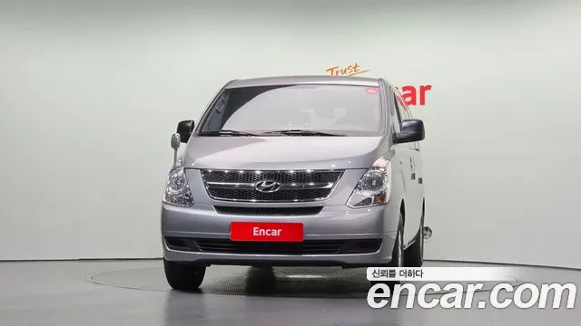 Hyundai Starex 2013 thumb 3