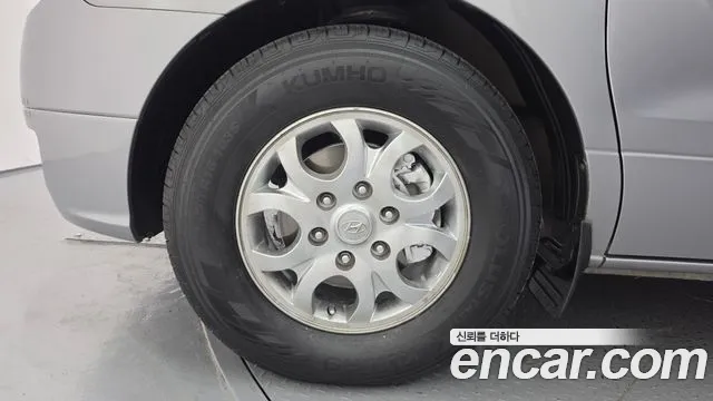Hyundai Starex 2013 thumb 5