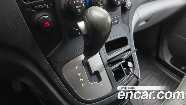 Hyundai Starex 2013 thumb 9