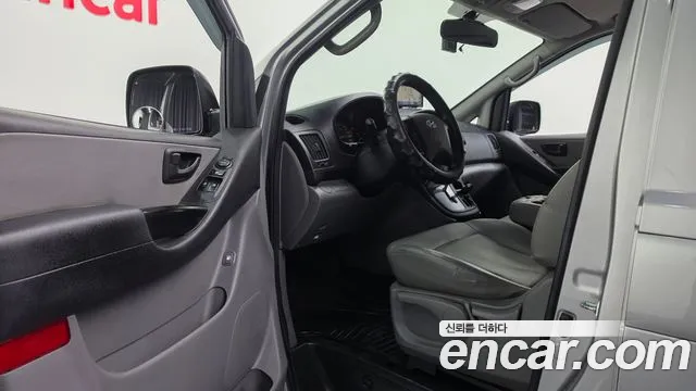 Hyundai Starex 2013 thumb 11
