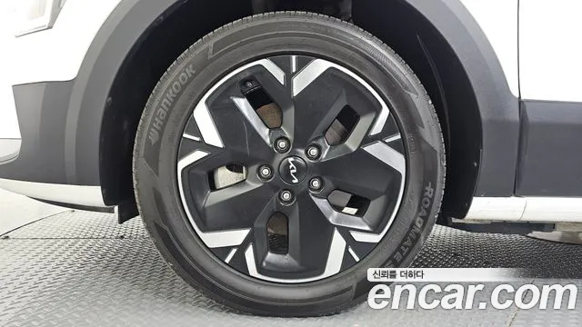 Kia Niro 2022 thumb 5