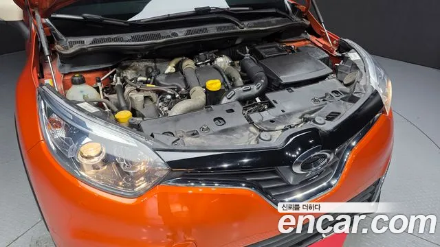 Renault-KoreaSamsung Captur 2013 thumb 6
