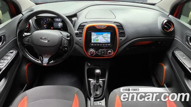 Renault-KoreaSamsung Captur 2013 thumb 7
