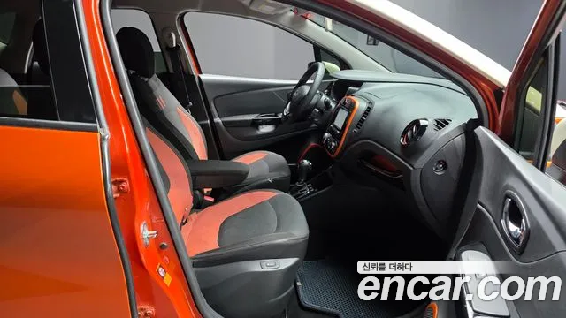 Renault-KoreaSamsung Captur 2013 thumb 11