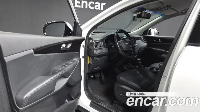 Kia Sorento 2019 thumb 10
