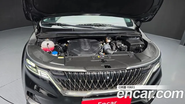 Kia Carnival 2023 thumb 5