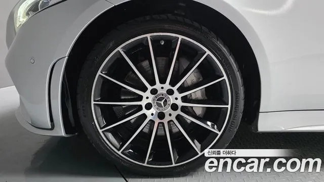 Mercedes-Benz CLS-Class 2020 thumb 5