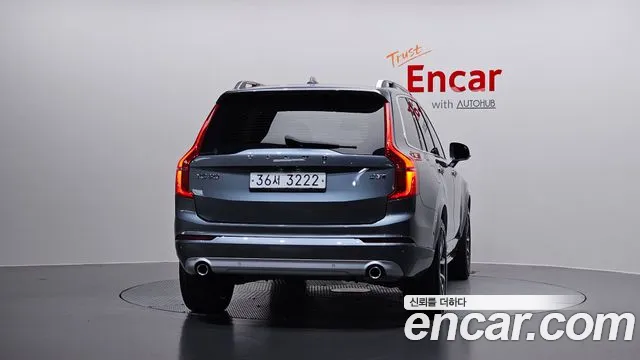 Volvo XC90 2018 thumb 4