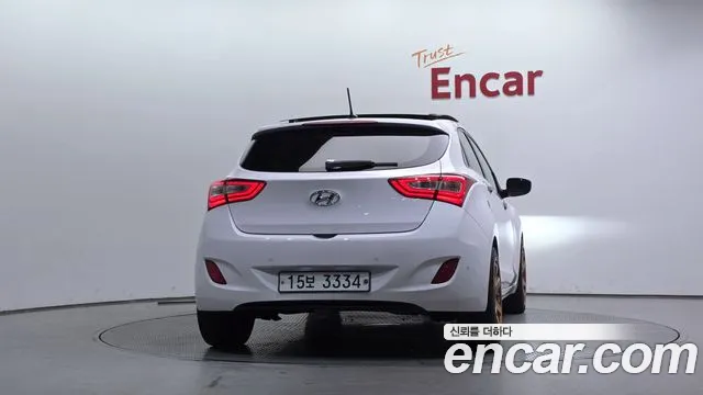 Hyundai i30 2014 thumb 4