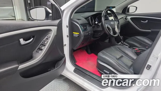 Hyundai i30 2014 thumb 10