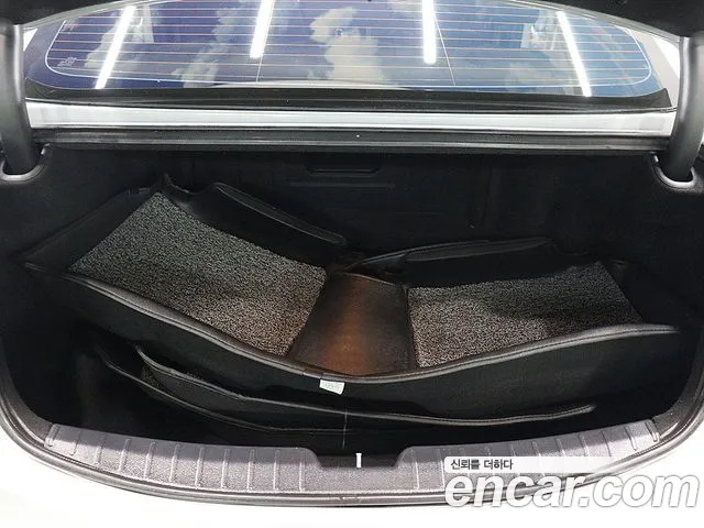 Hyundai Grandeur 2015 thumb 5