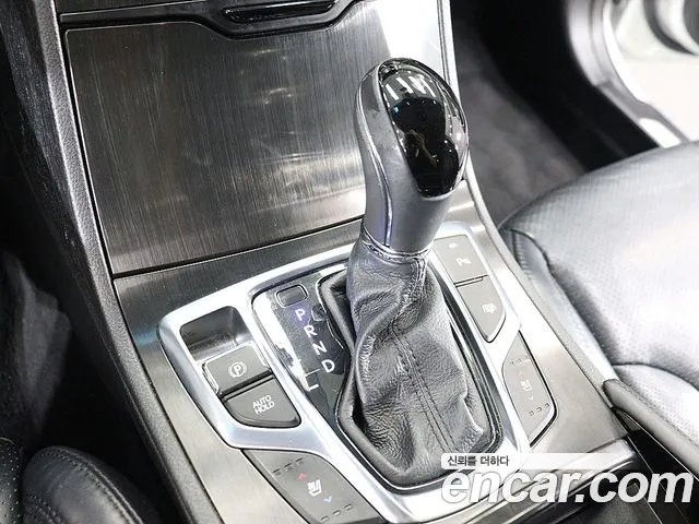 Hyundai Grandeur 2015 thumb 8