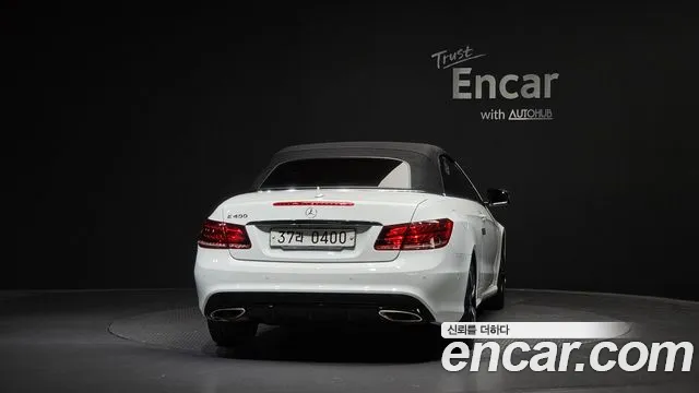 Mercedes-Benz E-Класс 2015 thumb 4