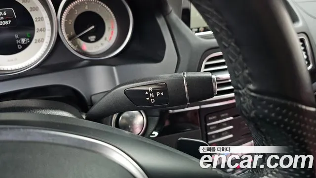 Mercedes-Benz E-Класс 2015 thumb 9