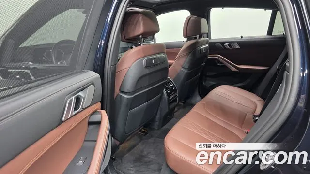 BMW X6 2025 thumb 11