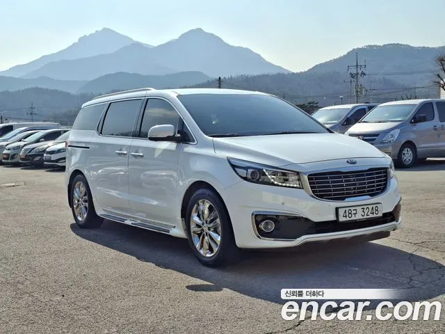 Kia Carnival 2017 thumb 12